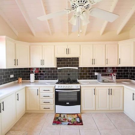 Beachy Cottage I Kitchen I Wi-Fi I Shaded Cabana I Parking Saint Philip Exterior foto