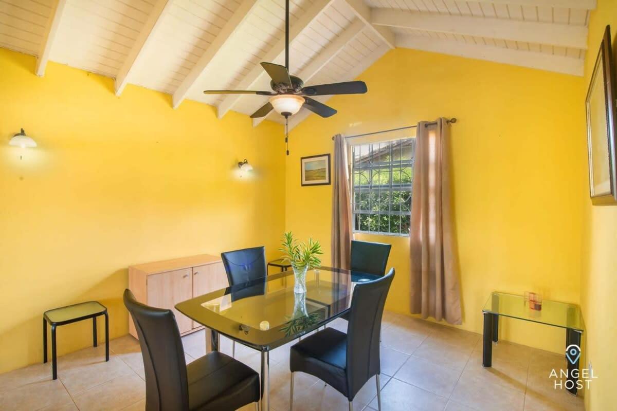 Beachy Cottage I Kitchen I Wi-Fi I Shaded Cabana I Parking Saint Philip Exterior foto