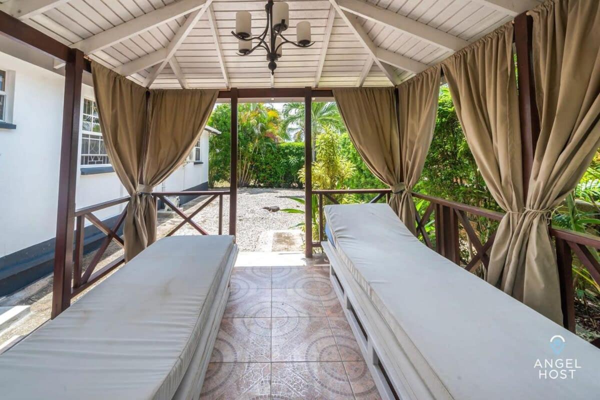 Beachy Cottage I Kitchen I Wi-Fi I Shaded Cabana I Parking Saint Philip Exterior foto