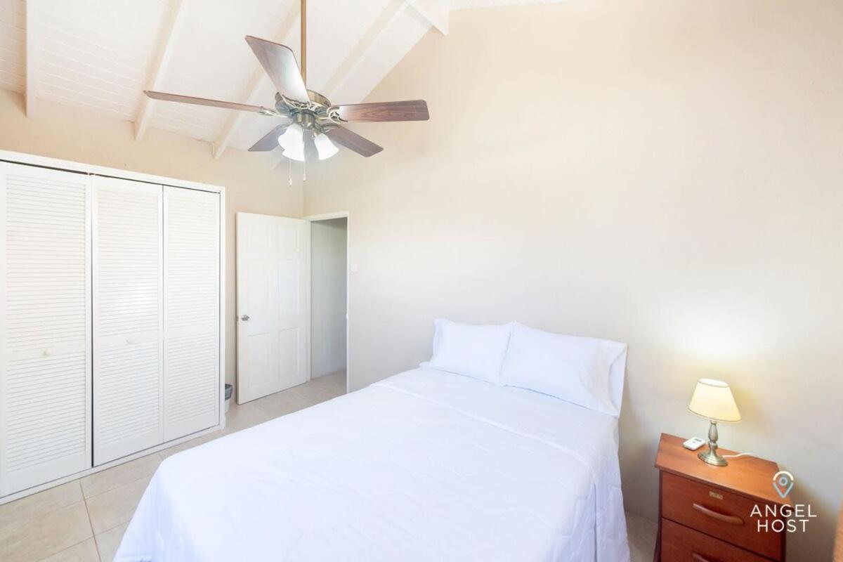 Beachy Cottage I Kitchen I Wi-Fi I Shaded Cabana I Parking Saint Philip Exterior foto